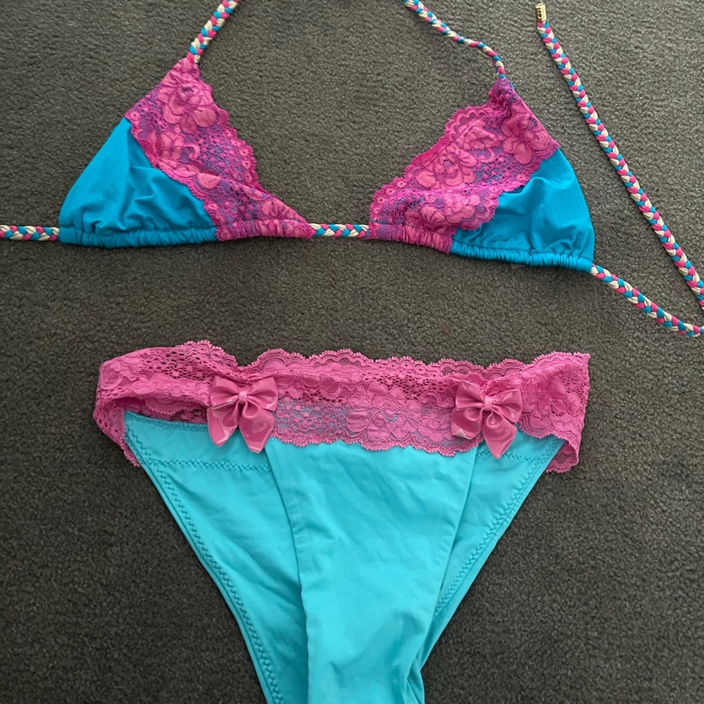 Beach bunny bikini set